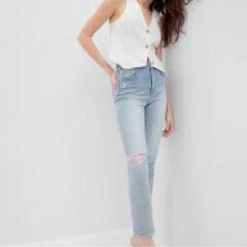 GAP High Rise Light Blue Jeans